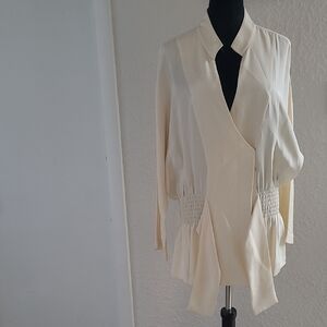 Neiman Marcus Exclusive Cream Silk Blouse